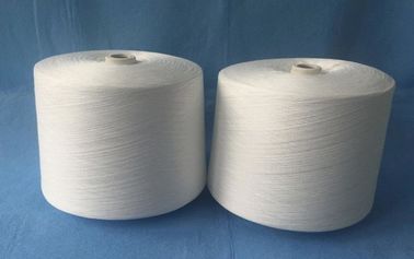Cina 100% Polyester Industrial Yarn / One Twisting Benang Putih Putih Dengan Kekuatan Tinggi pemasok